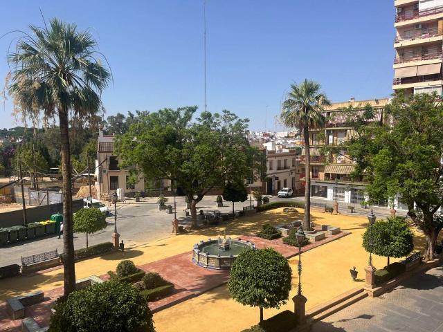 Vivienda de alto standing de 287 m2 en alquiler Alcalá de Guadaíra, Andalucía
