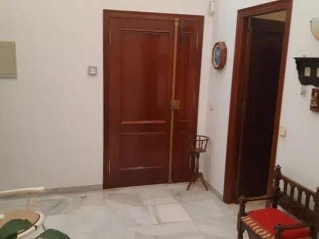 Vivienda de alto standing de 287 m2 en alquiler Alcalá de Guadaíra, Andalucía