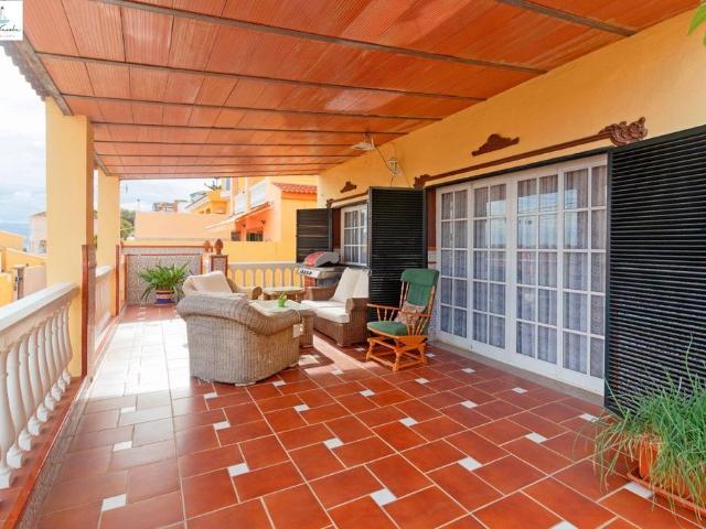 Vivienda de alto standing de 285 m2 en venta Málaga, España
