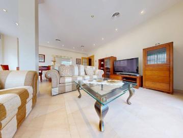 Vivienda de alto standing de 291 m2 en alquiler Castelldefels, Cataluña