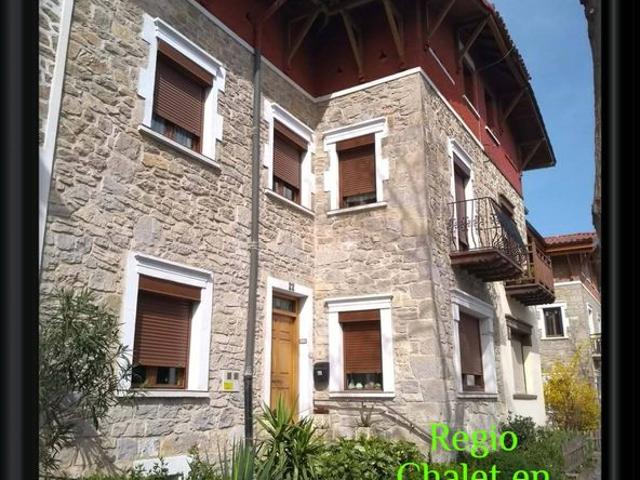 Vivienda de alto standing de 298 m2 en venta Vitoria, España