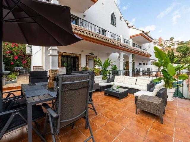 Vivienda de alto standing de 210 m2 en alquiler Benalmádena, Andalucía
