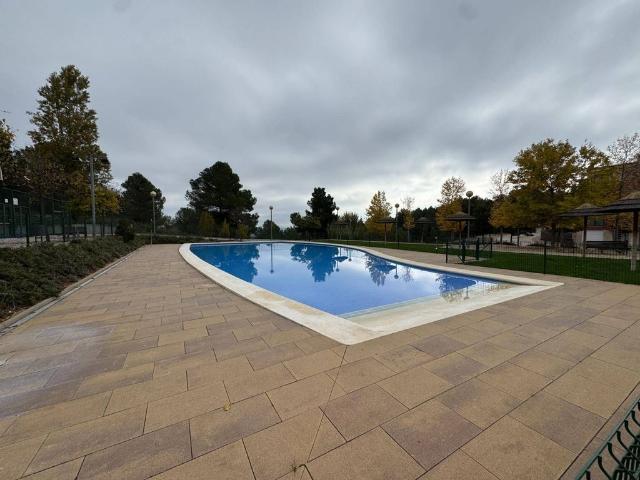 Vivienda de alto standing de 211 m2 en venta San Esteban Sasroviras, Cataluña