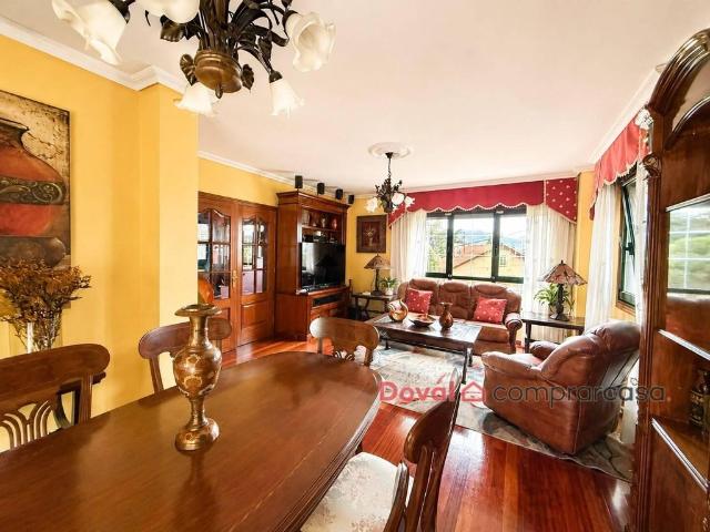 Vivienda de lujo de 234 m2 en venta Tuy, España