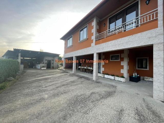 Vivienda de alto standing de 349 m2 en venta Mos, Galicia