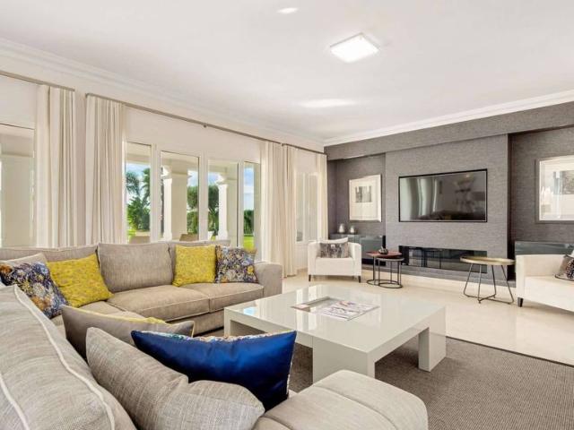 Vivienda de alto standing de 358 m2 en venta Benahavís, Andalucía