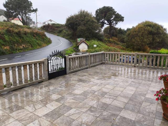 Vivienda de alto standing de 373 m2 en venta Carballo, Galicia