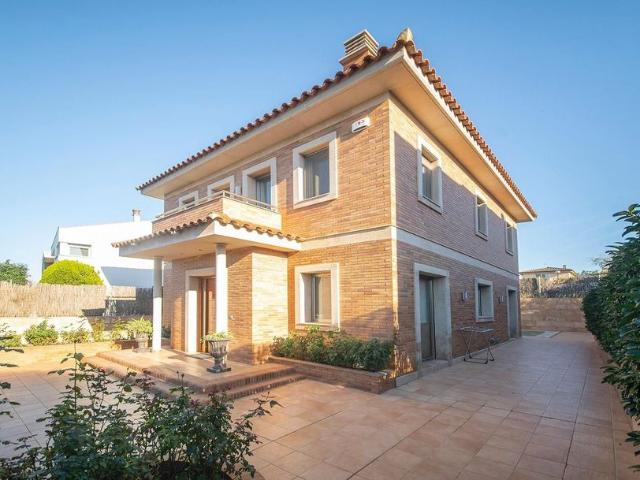 Vivienda de alto standing de 375 m2 en venta Vilafranca del Penedès, Cataluña