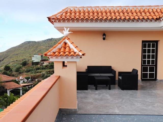 Vivienda de alto standing de 380 m2 en venta Los Silos, España