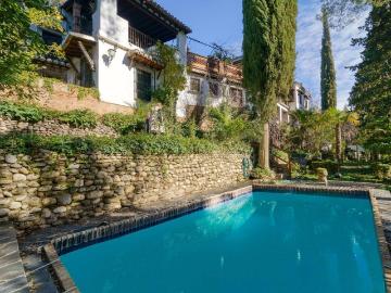 Vivienda de alto standing de 390 m2 en venta Granada, Andalucía
