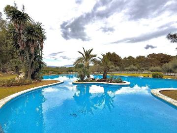 Vivienda de alto standing de 300 m2 en alquiler Sitges, España