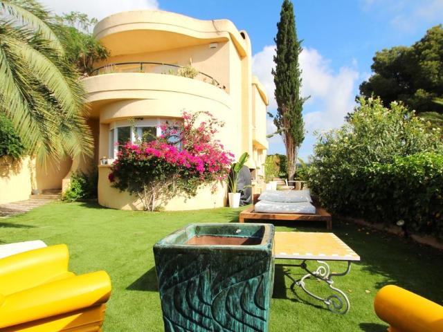 Vivienda de alto standing de 300 m2 en alquiler Sitges, España