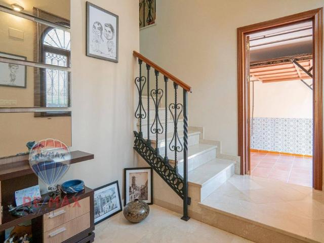 Vivienda de alto standing de 310 m2 en venta Casabermeja, Andalucía