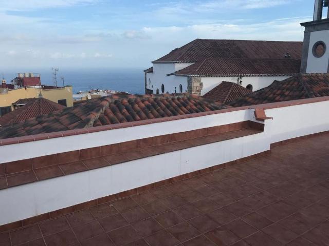 Vivienda de alto standing de 418 m2 en venta Los Realejos, Canarias