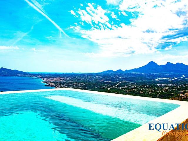 Vivienda de alto standing de 523 m2 en venta Altea, España