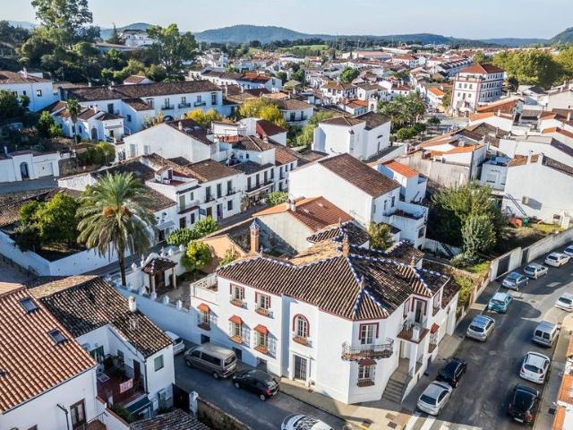 Vivienda de alto standing de 653 m2 en alquiler Aracena, España