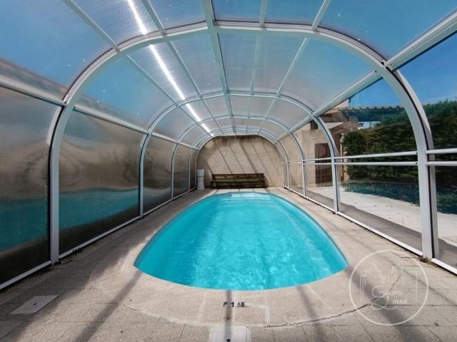 Vivienda de alto standing de 677 m2 en venta Santo Tomé de Zabarcos, España