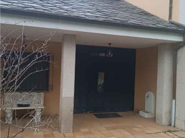 Vivienda de alto standing de 686 m2 en venta San Tirso de Abres, Asturias