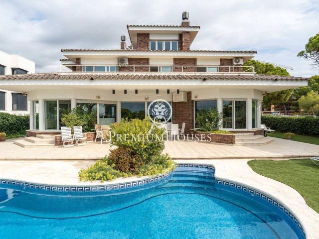 Vivienda de alto standing de 604 m2 en venta Torredembarra, Cataluña
