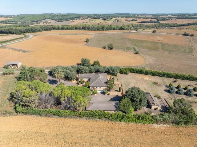 Vivienda de alto standing de 750 m2 en venta Cornellà del Terri, España