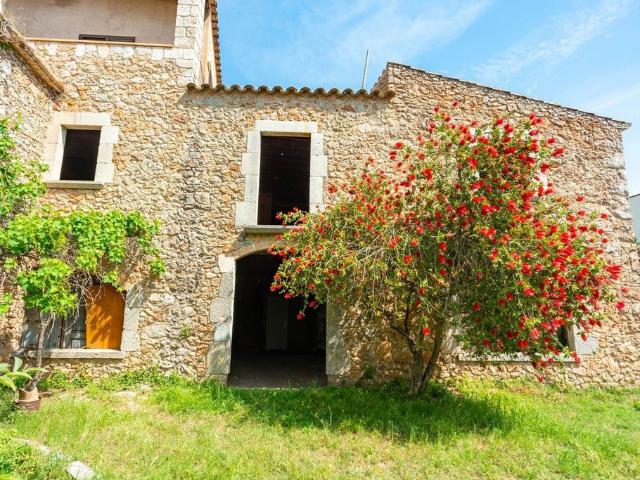 Vivienda de alto standing de 709 m2 en venta Bellcaire d'Empordà, España