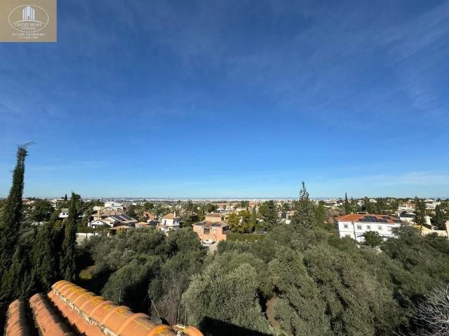 Vivienda de alto standing de 715 m2 en venta Sevilla, Andalucía