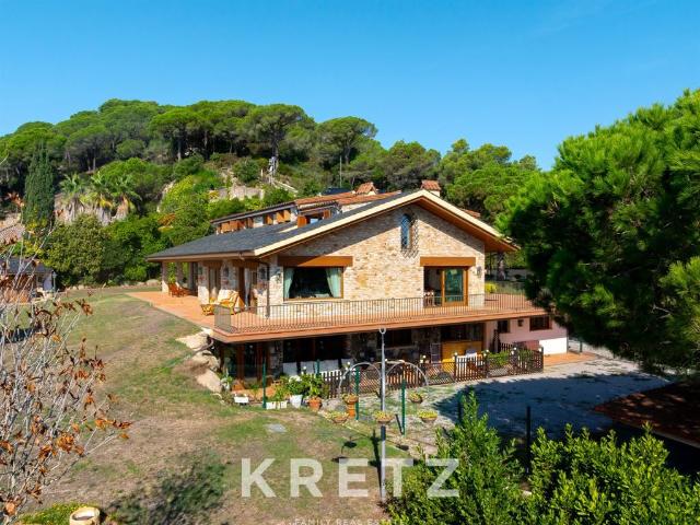 Vivienda exclusiva de 949 m2 en venta Sant Andreu de Llavaneres, Cataluña