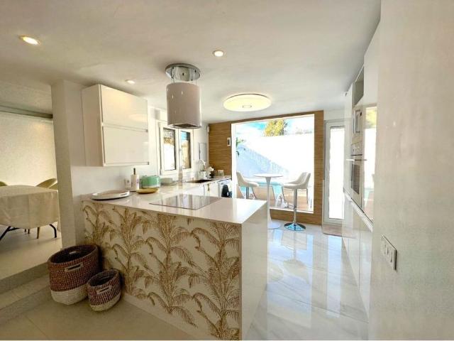 Vivienda de alto standing de 90 m2 en venta Mijas, España