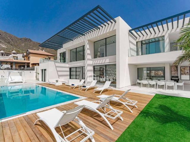 Vivienda de alto standing en venta Adeje, España