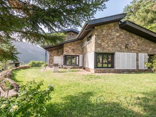 Vivienda de alto standing en venta Sesué, Aragón