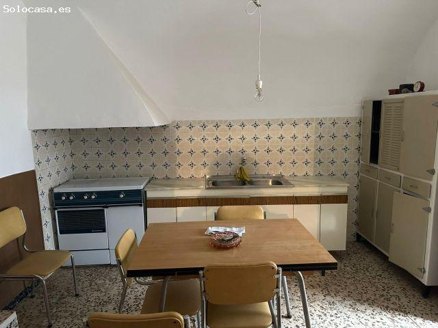 VIVIENDA DE CAMPO PARA REFORMAR CON ALMACÉN, HORNO Y POZO
