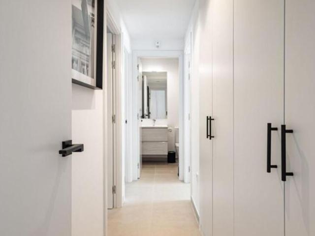 Vivienda de Diseño Contemporáneo en la Nueva Milla de Oro