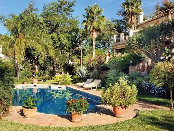 Vivienda de lujo de obra nueva de 686 m2 en venta Callé El Peral, Benahavís, Provincia de Málaga, Andalucía