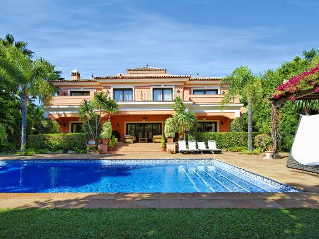Vivienda de lujo de obra nueva de 850 m2 en alquiler Milla de oro, Marbella, Provincia de Málaga, Andalucía