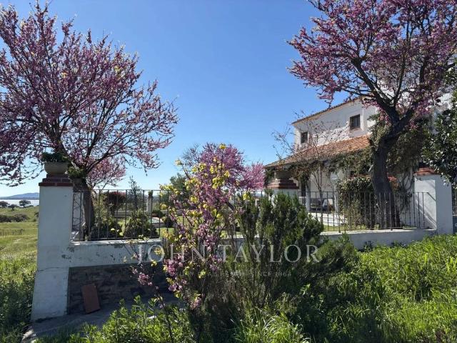 Vivienda exclusiva de 1000 m2 en venta Cheles, Extremadura