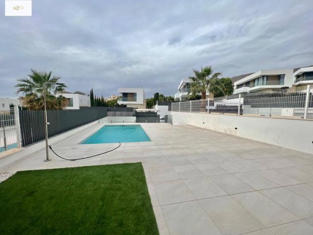 Vivienda de lujo de 134 m2 en alquiler Finestrat, Comunidad Valenciana