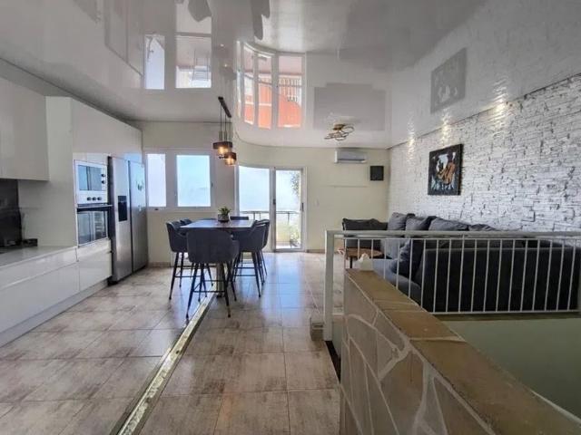 Vivienda de lujo de 240 m2 en venta Adeje, Canarias