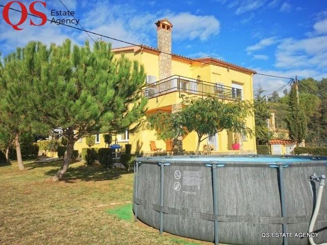 Vivienda de lujo de 286 m2 en venta Sant Julià de Ramis, Cataluña