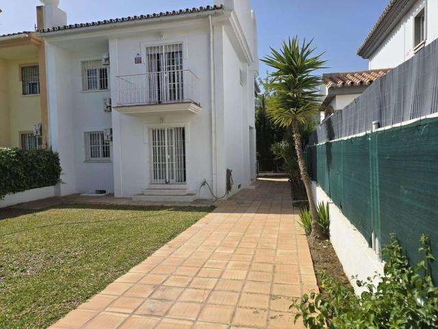Vivienda de lujo de 210 m2 en venta Alhaurín de la Torre, Andalucía