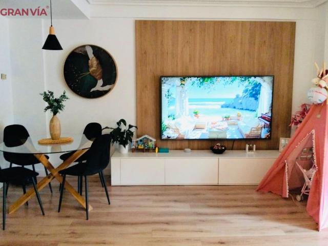 Vivienda de lujo de 218 m2 en venta Lardero, España