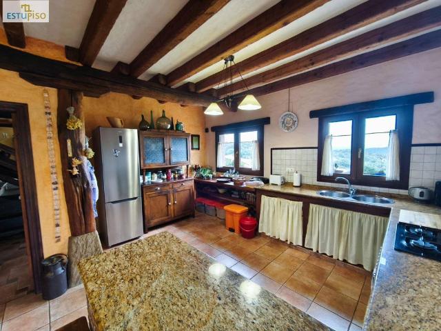 Casa de 220 m2 en venta Villarreal de Alava, País Vasco