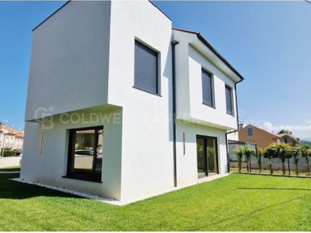 Vivienda de lujo de 237 m2 en venta Baiona, Galicia