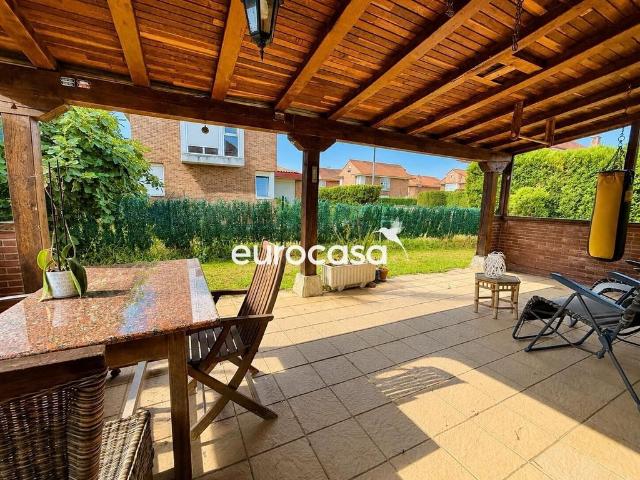 Vivienda de lujo de 236 m2 en venta Camargo, España