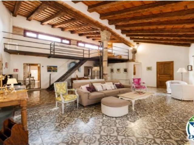 Vivienda de lujo de 236 m2 en venta Fortianell, España