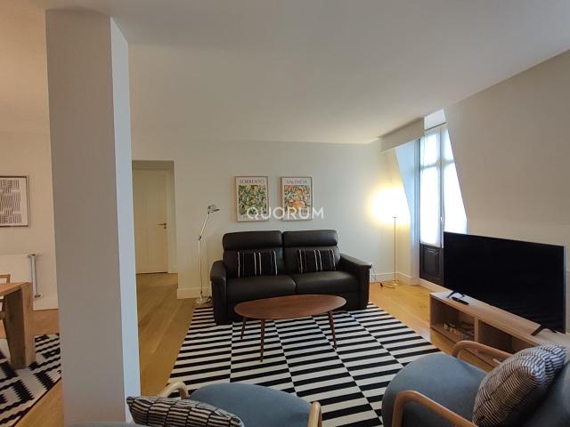 Vivienda De Lujo De 2 Habitaciones En Gran Vía