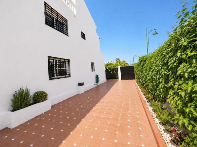 Vivienda de lujo de 350 m2 en venta Málaga, Andalucía