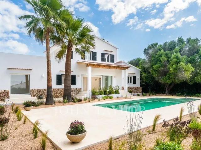 Vivienda de lujo de 306 m2 en venta Villacarlos, España