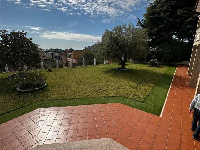 Vivienda de lujo de 482 m2 en venta Badalona, España