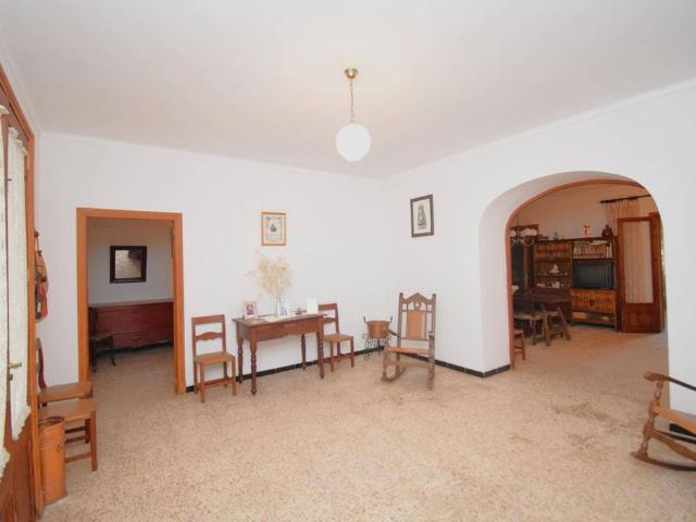 Vivienda de lujo de 403 m2 en venta Petra, Baleares