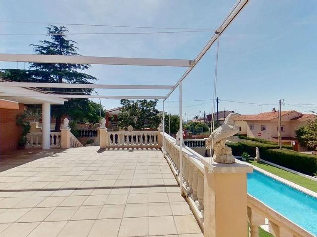 Vivienda de lujo de 416 m2 en alquiler Viladecans, España